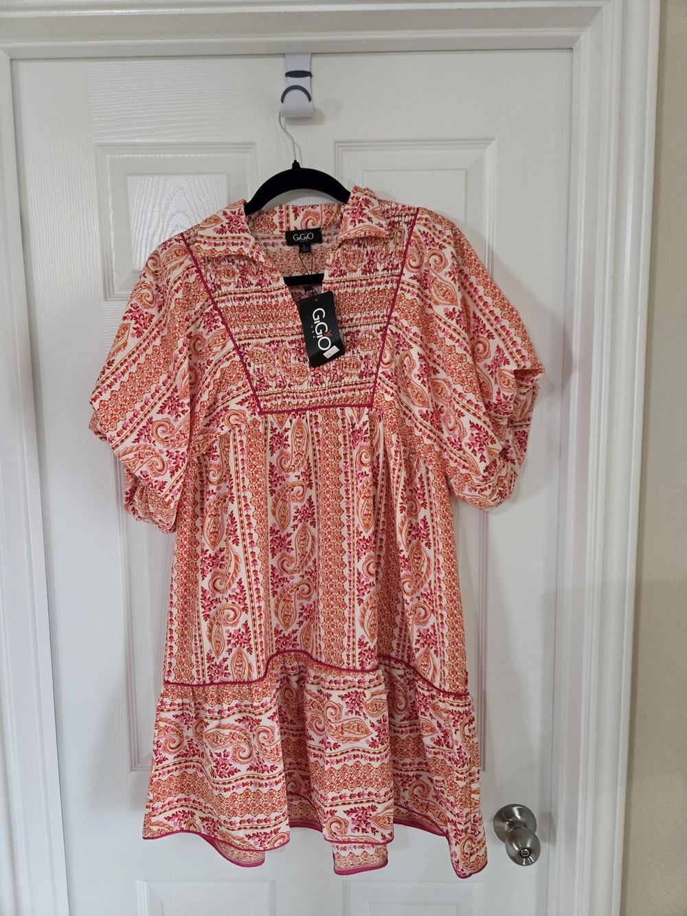 Pink Floral Short Puff-Sleeve Mini Dress - Picture 2 of 9